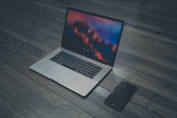 利用短信群发保持和客户的持续互动？