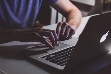 通知短信平台的使用可以提高效率吗？